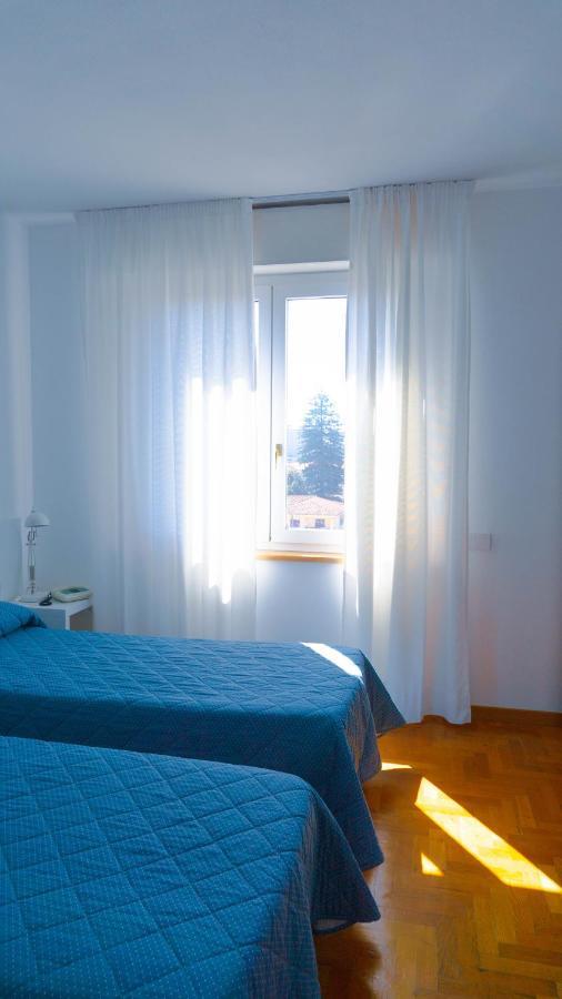 Hotel Mistral 오리스타노 외부 사진